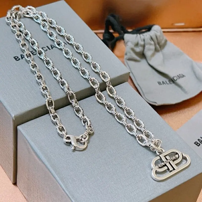 balenciaga collier s_1262a0a